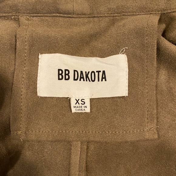 BB Dakota Nanette Faux Suede Cropped Jacket - Picture 5 of 6